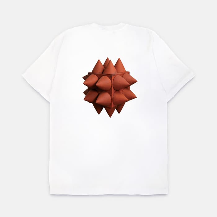 적색거성 반팔티셔츠 이미지