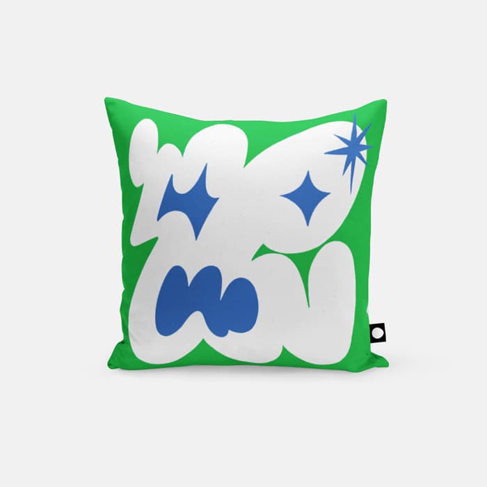 May's window 쿠션 커버 이미지