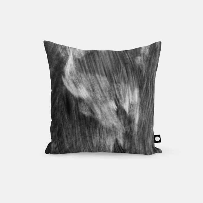 Black Bark 쿠션 커버 이미지