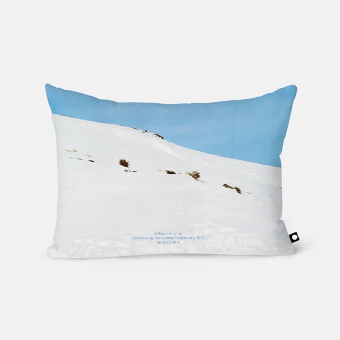 Make deep Footprints 베개 커버 이미지