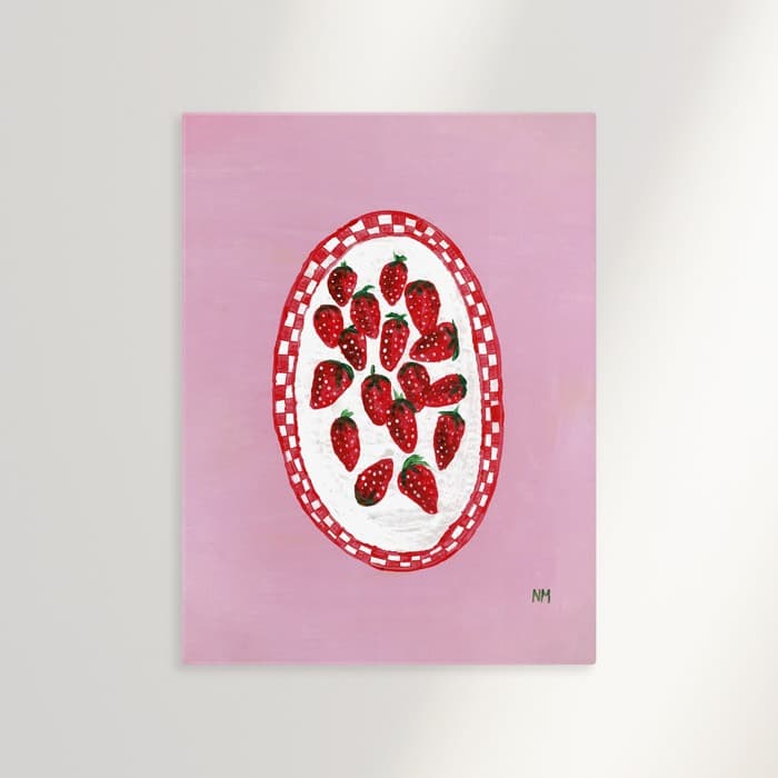 Plate of strawberries 캔버스 액자 이미지