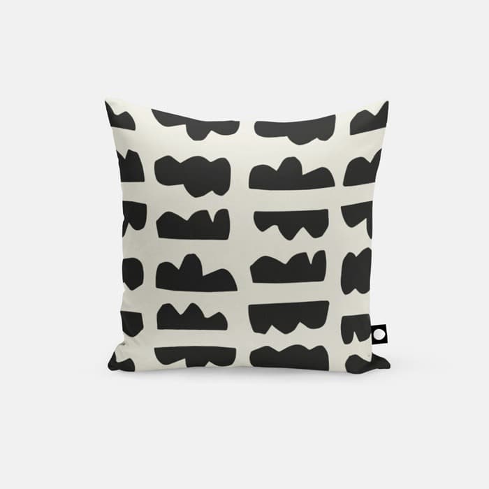 Paper cuts(Black) 쿠션 커버 이미지