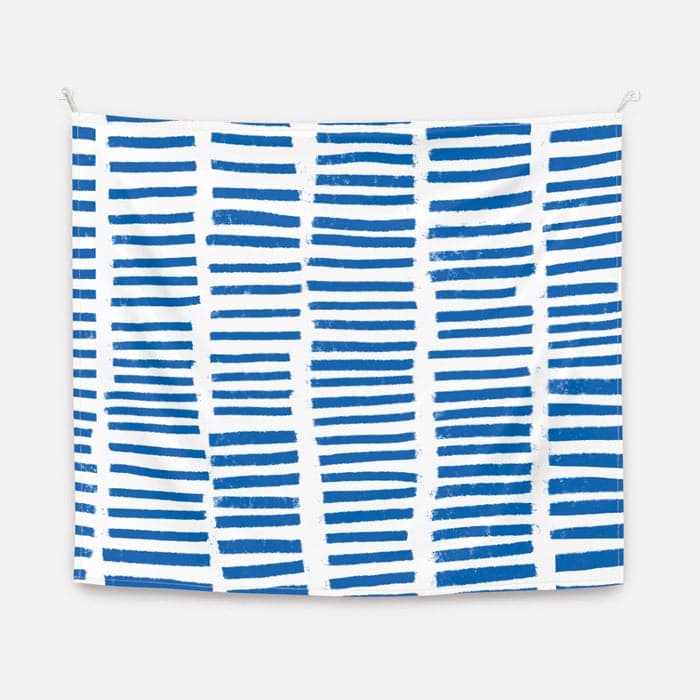 Blue Dashes 패브릭 포스터 대형 이미지