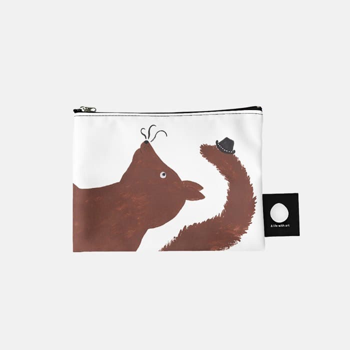 The squirrel 파우치 이미지
