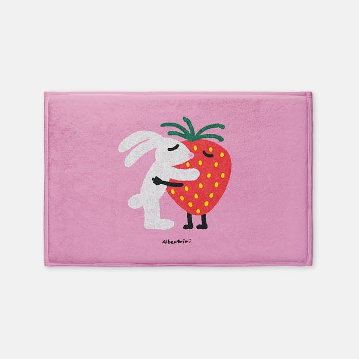 토끼와 딸기 발매트 이미지