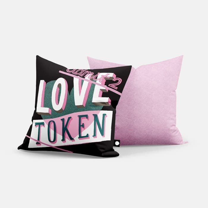 Love Token 쿠션 커버 이미지