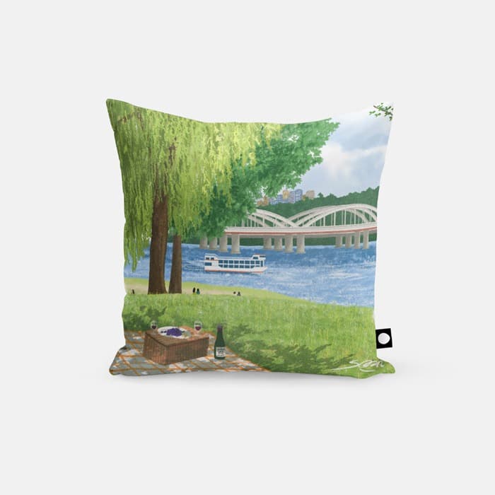 지나가는 계절 쿠션 커버 이미지