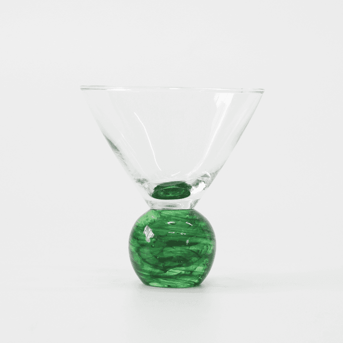 프리미엄 오라 글라스 잔 그린 이미지