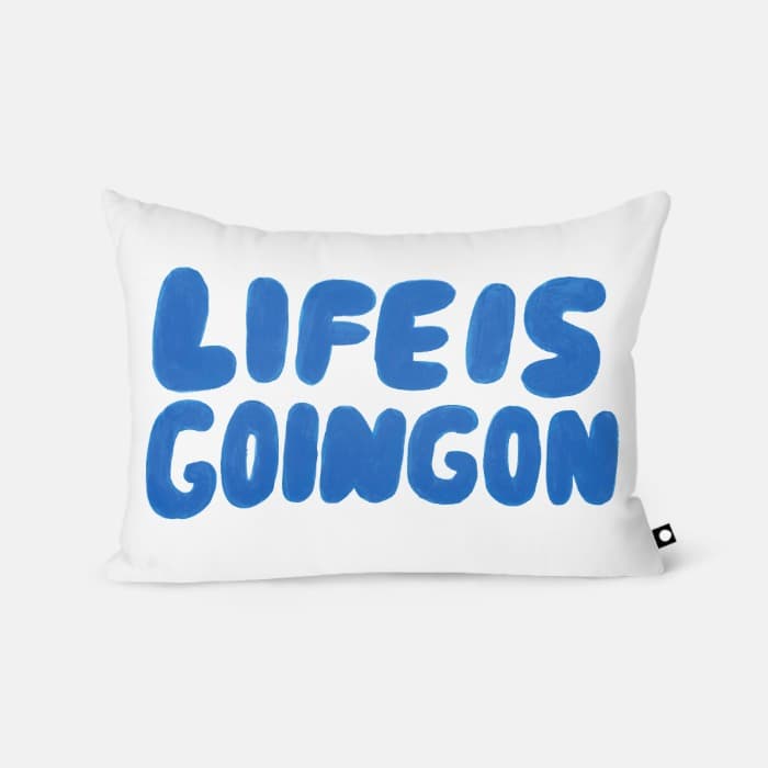 Life is going on 베개 커버 이미지