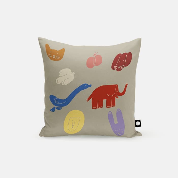 animals 스웨이드 터치 쿠션 커버 이미지