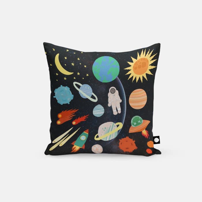 신비로운 우주 속 귀여운 것들 쿠션 커버 이미지