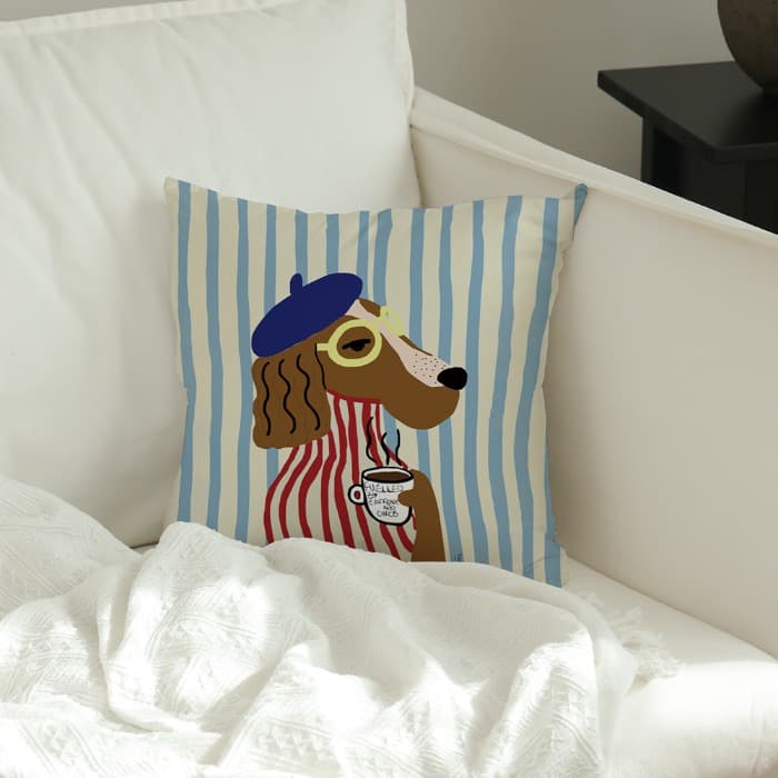 Funny Dog with Coffee 쿠션 커버 이미지