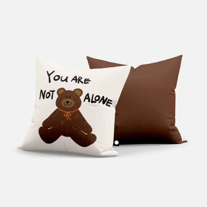 You are not alone 쿠션 커버 이미지