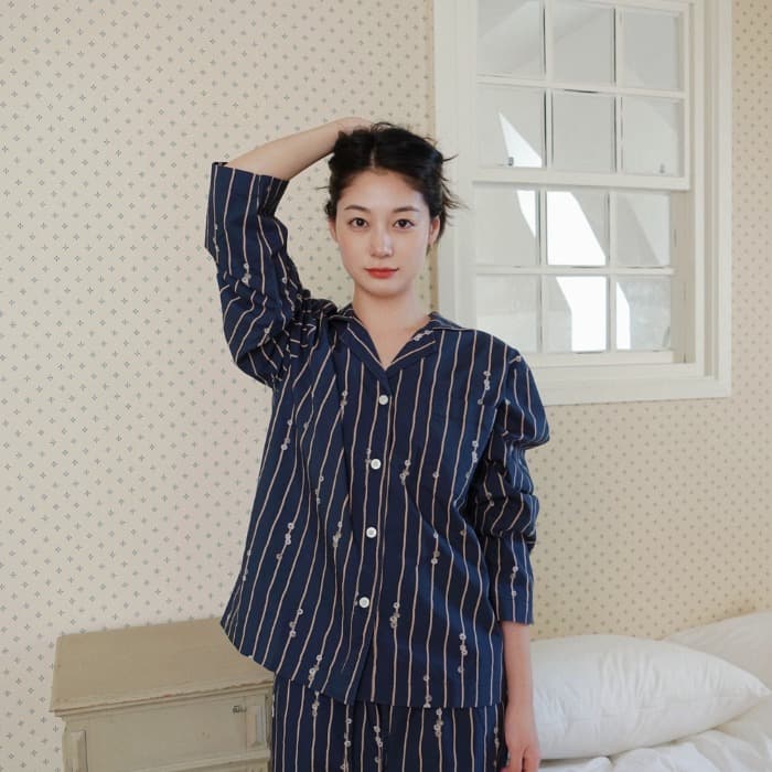 자개 단추 파자마 긴소매 세트 이미지