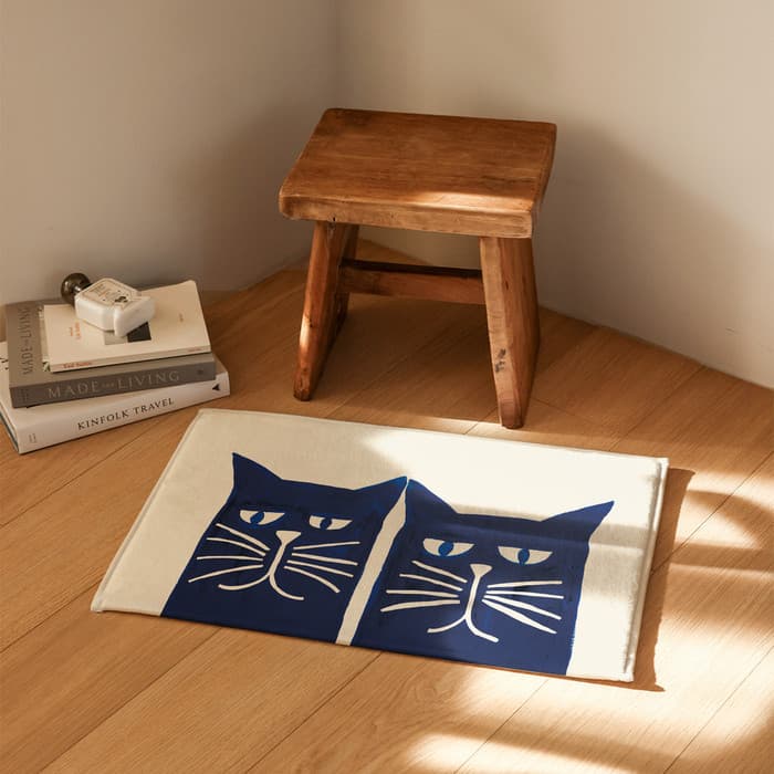 Two blue cats 발매트 이미지