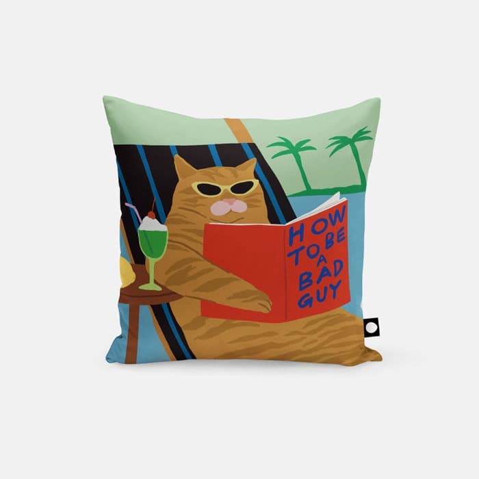 how to be a bad guy 쿠션 커버 이미지